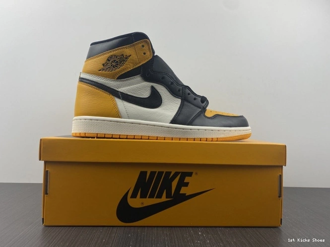 1st Kicks High OG Air Yellow Toe Jordan 555088-711 1 0813